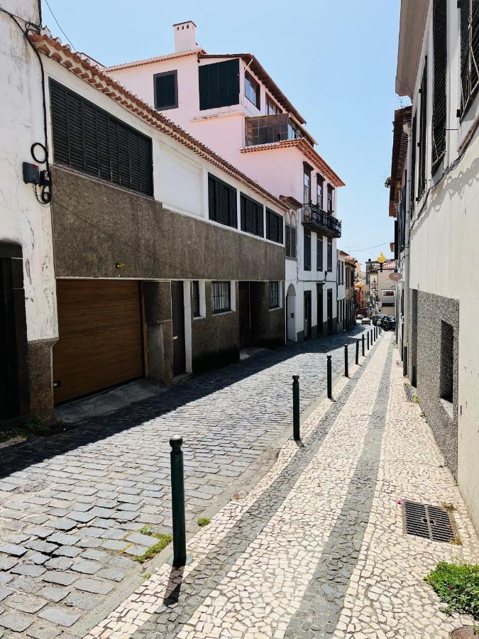 Lovely 2-Bedroom Rental Unit In Historic Funchal מראה חיצוני תמונה