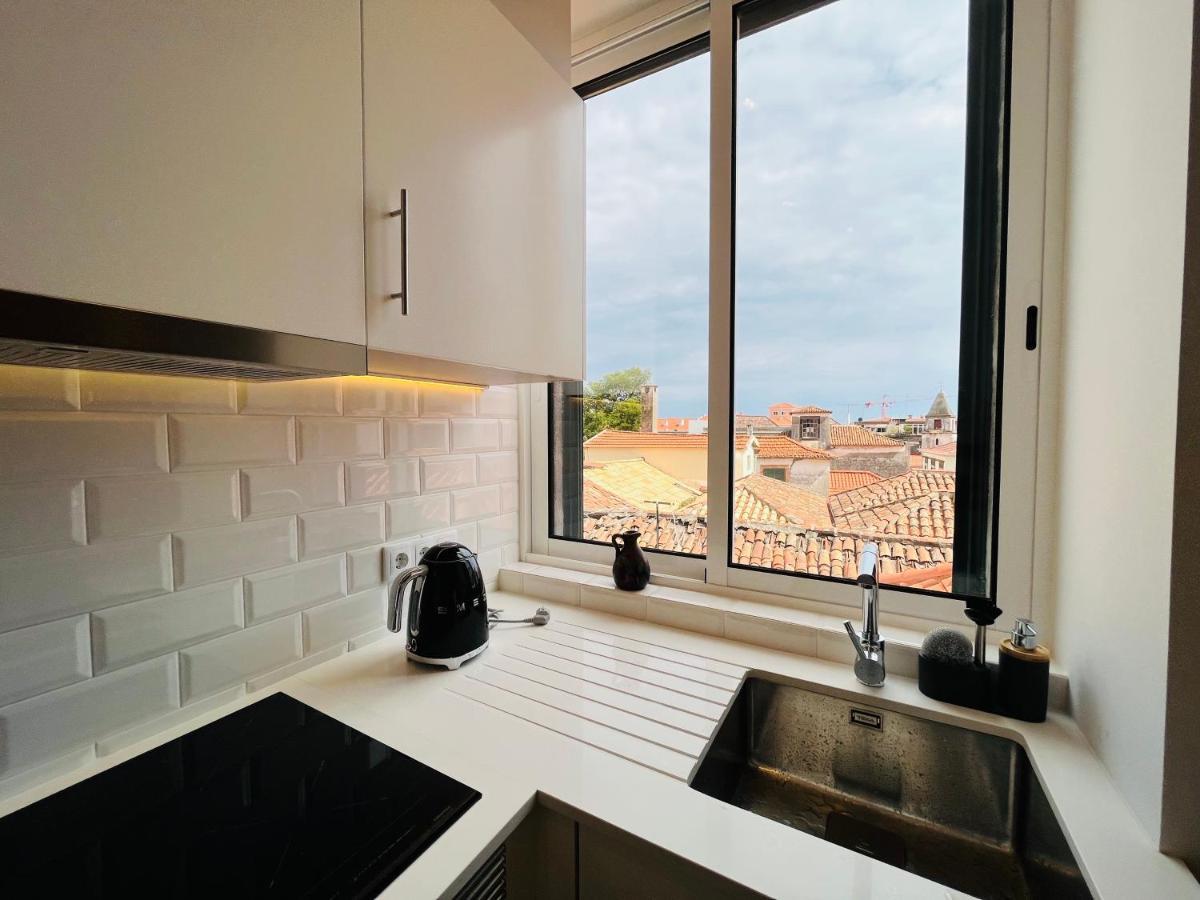 Lovely 2-Bedroom Rental Unit In Historic Funchal מראה חיצוני תמונה